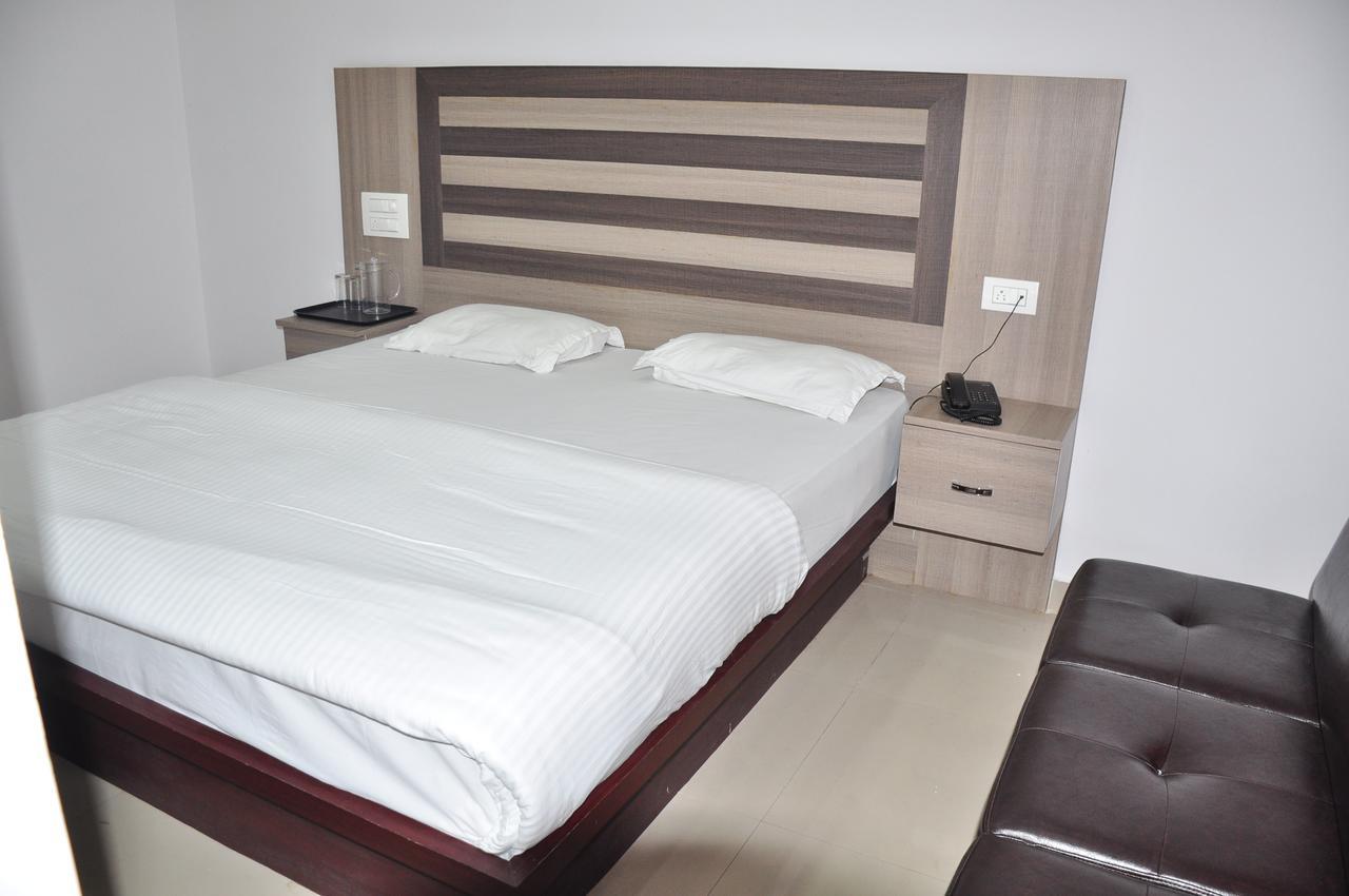 I Park Residency Hotel Bangalore Exterior foto